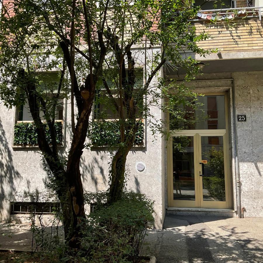 Studio 25 Apartment - Near Metro M3 Milán Exterior foto